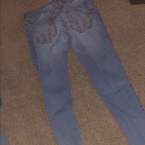 Size 3 regular hollister jeans